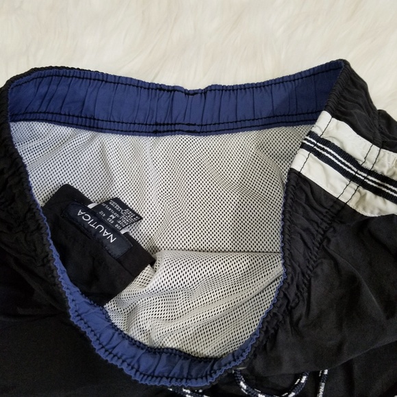 Nautica swim athletic black shorts. Size M - Picture 6 of 8